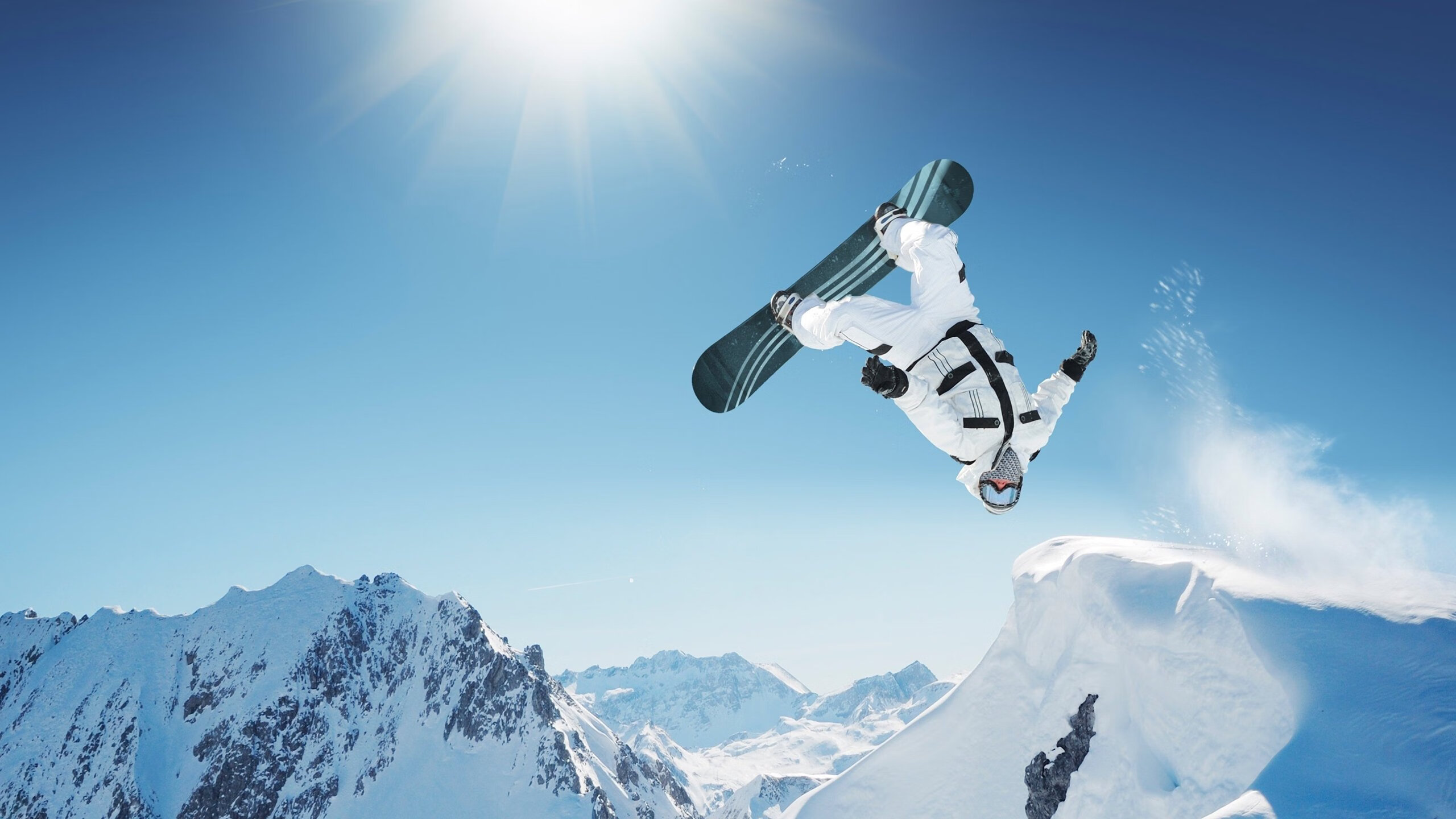 英超冠军争夺：场场精彩，悬念重重！，0203英超冠军